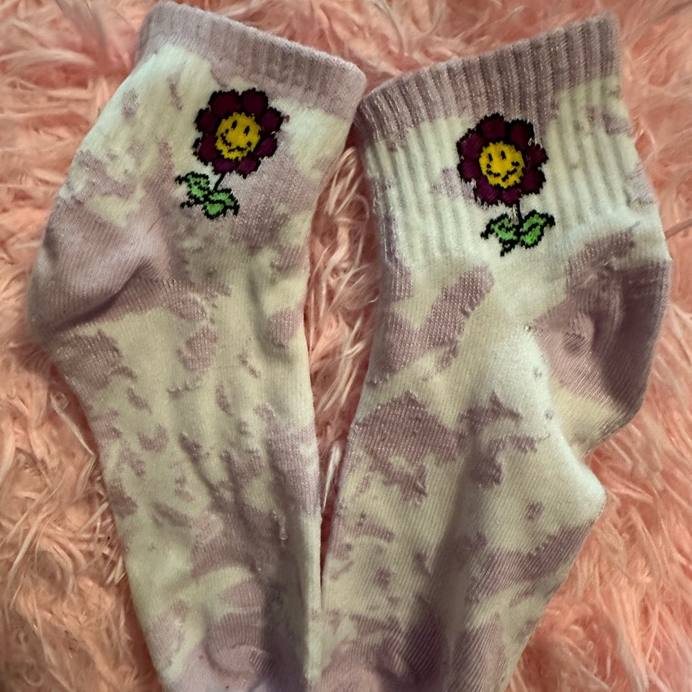 Purple Tie Dye Smiley Flower Socks